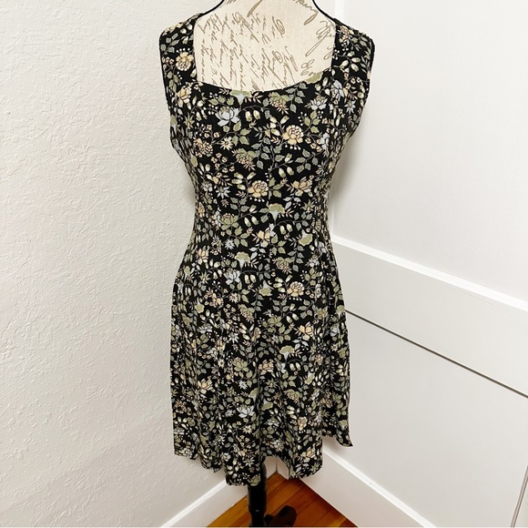 All that Jazz Dresses & Skirts - Vintage All That Jazz Floral Dress